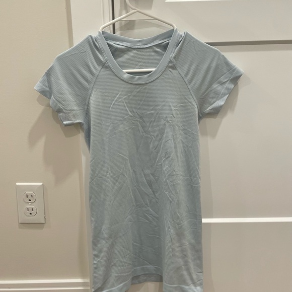 Lululemon Swiftly Tech Short-Sleeve Shirt - Picture 2 of 5